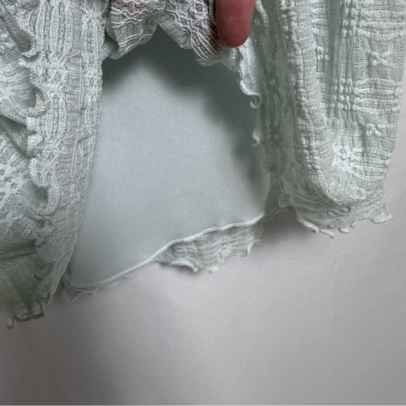 Kirious Los Angeles Light Blue Lace Puff Sleeve Mini Dress Feminine Medium NWT - Picture 7 of 11